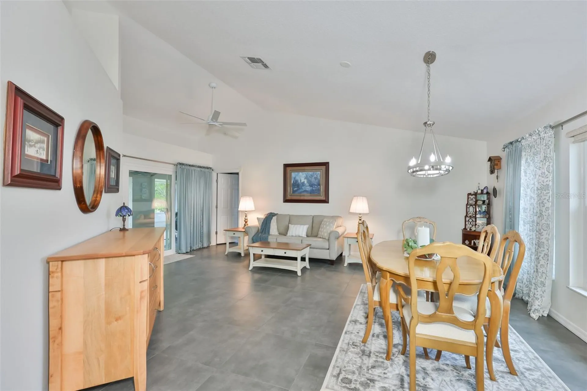 2109 New Bedford Drive Sun City Center FL 33573