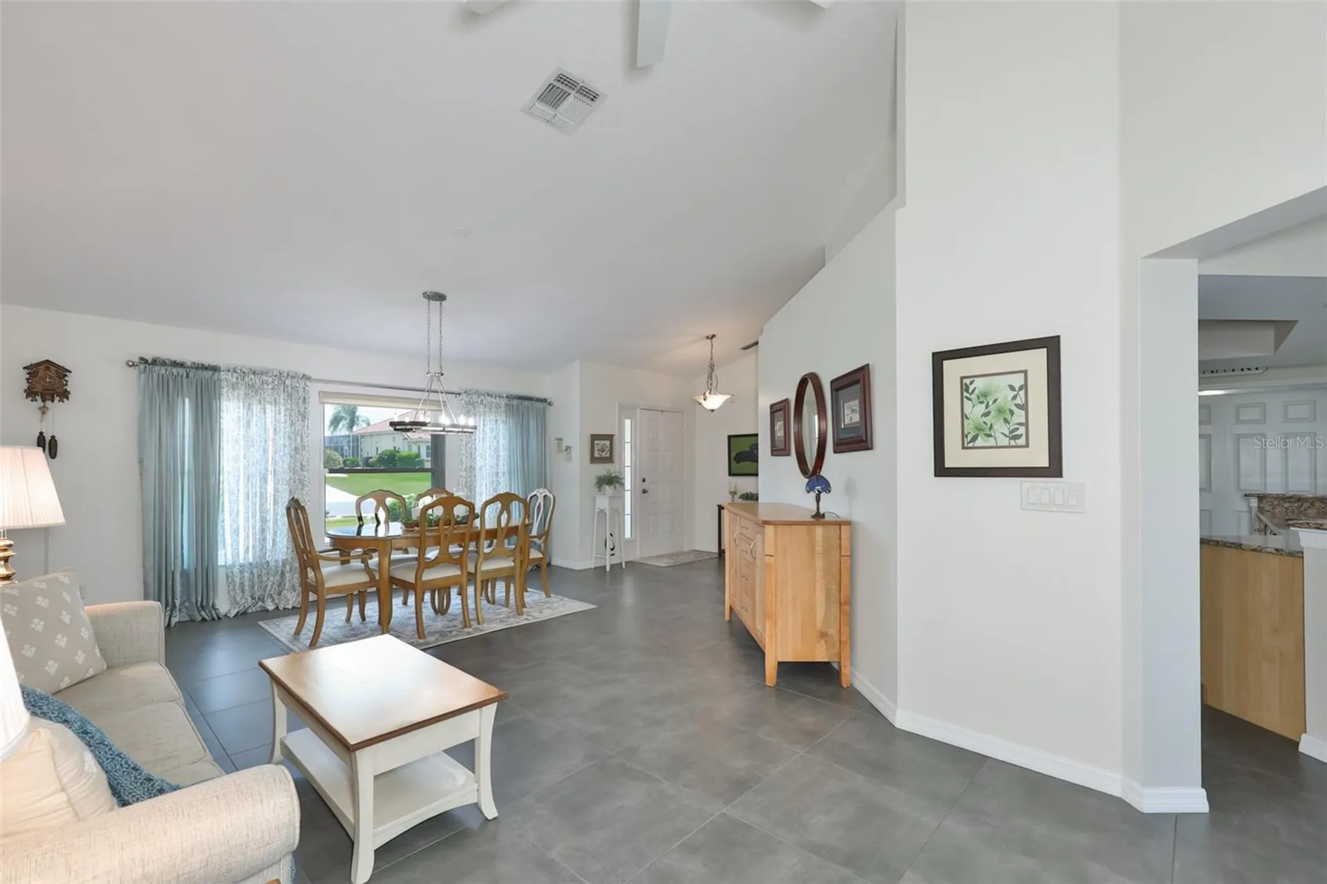 2109 New Bedford Drive Sun City Center FL 33573