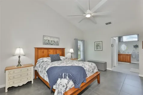 2109 New Bedford Drive Sun City Center FL 33573