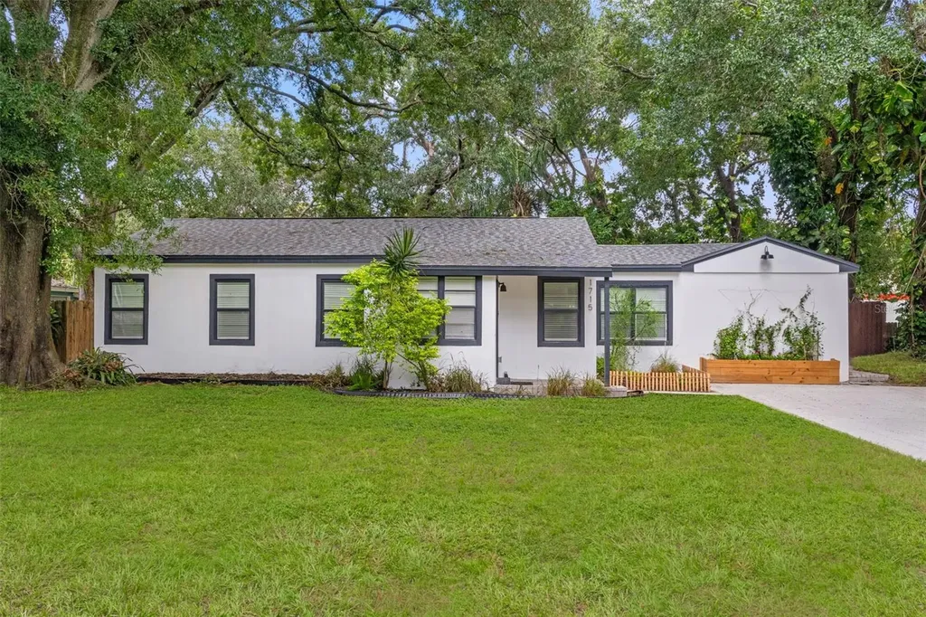 1715 N Alexander Road Tampa FL 33603