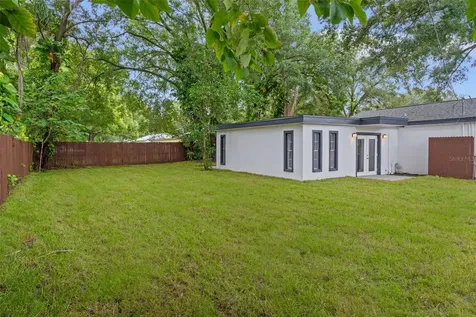 1715 N Alexander Road Tampa FL 33603