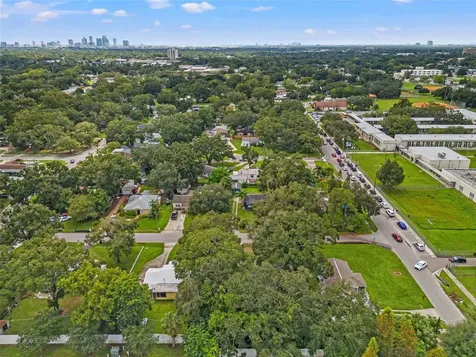 1715 N Alexander Road Tampa FL 33603
