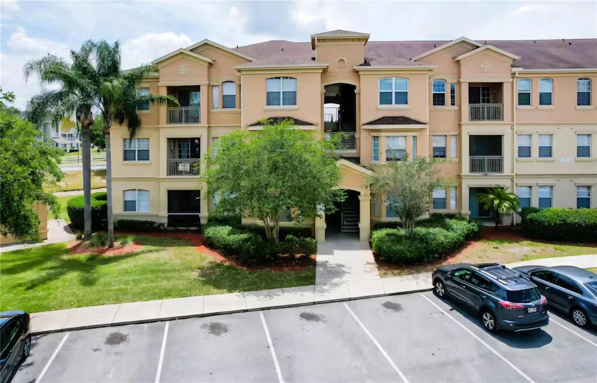 818 Terrace Ridge Circle Davenport FL 33896