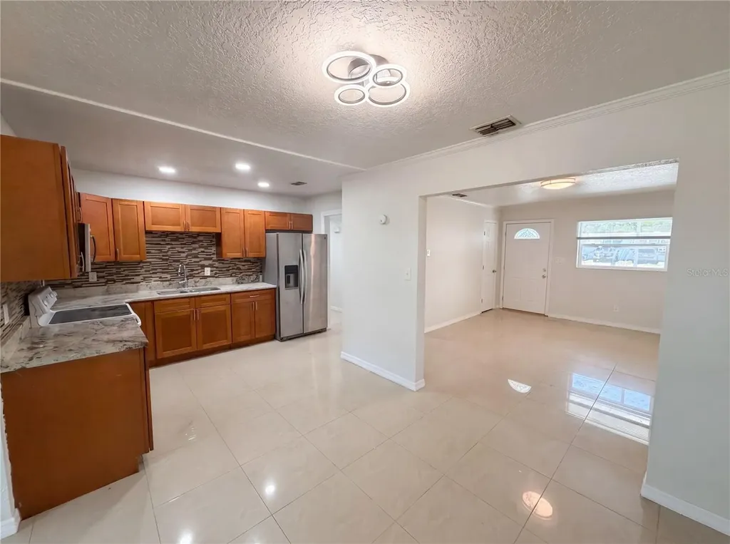 15525 Bedford Circle E Clearwater FL 33764