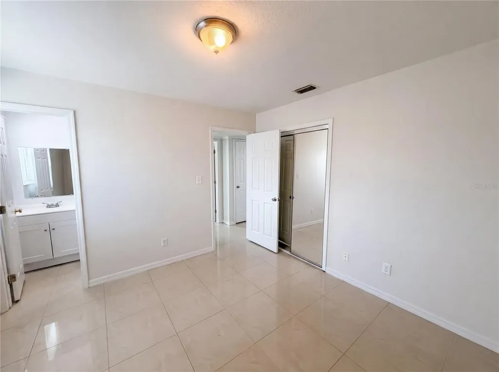 15525 Bedford Circle E Clearwater FL 33764