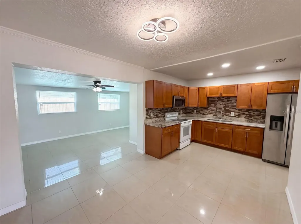15525 Bedford Circle E Clearwater FL 33764