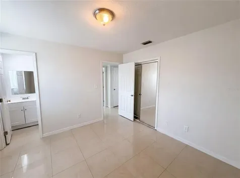 15525 Bedford Circle E Clearwater FL 33764