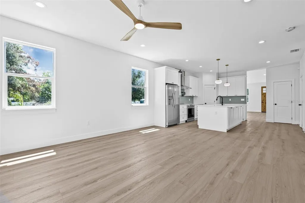 7617 Alvina Street Tampa FL 33625