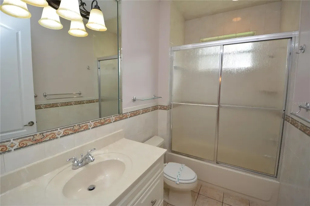 8 Fernon Lane Palm Coast FL 32137