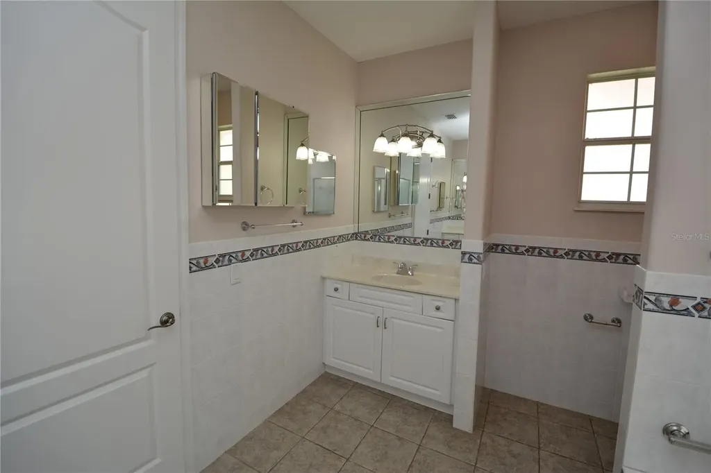 8 Fernon Lane Palm Coast FL 32137