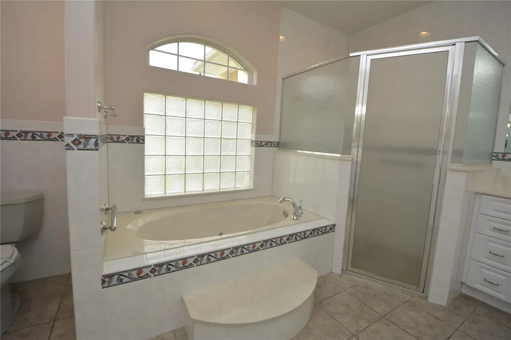 8 Fernon Lane Palm Coast FL 32137