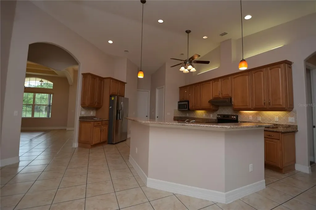 8 Fernon Lane Palm Coast FL 32137