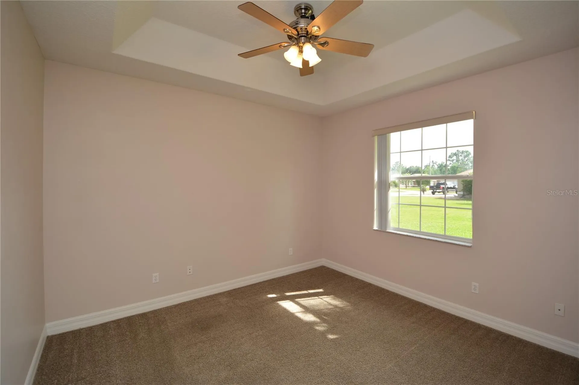 8 Fernon Lane Palm Coast FL 32137