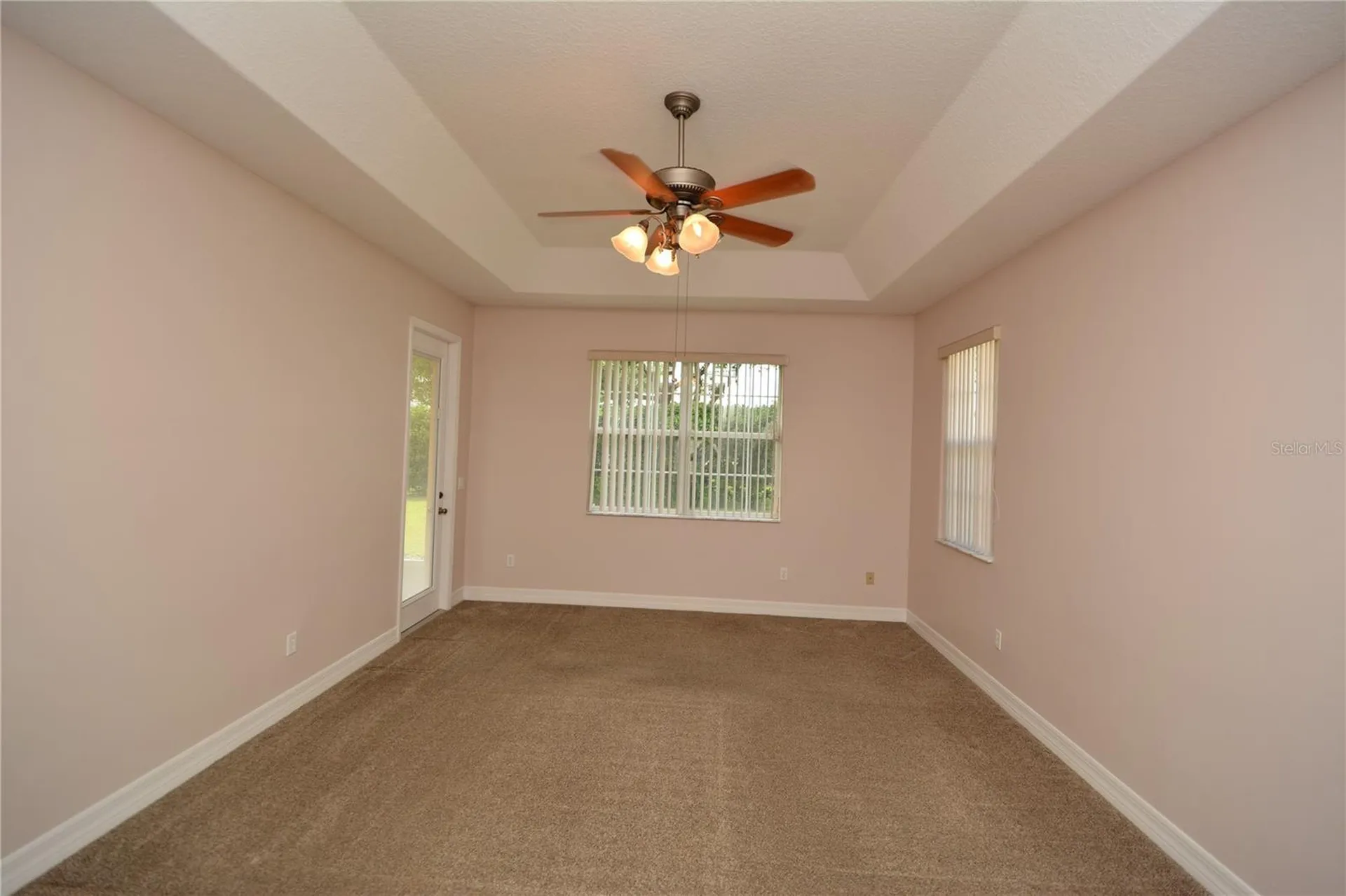 8 Fernon Lane Palm Coast FL 32137
