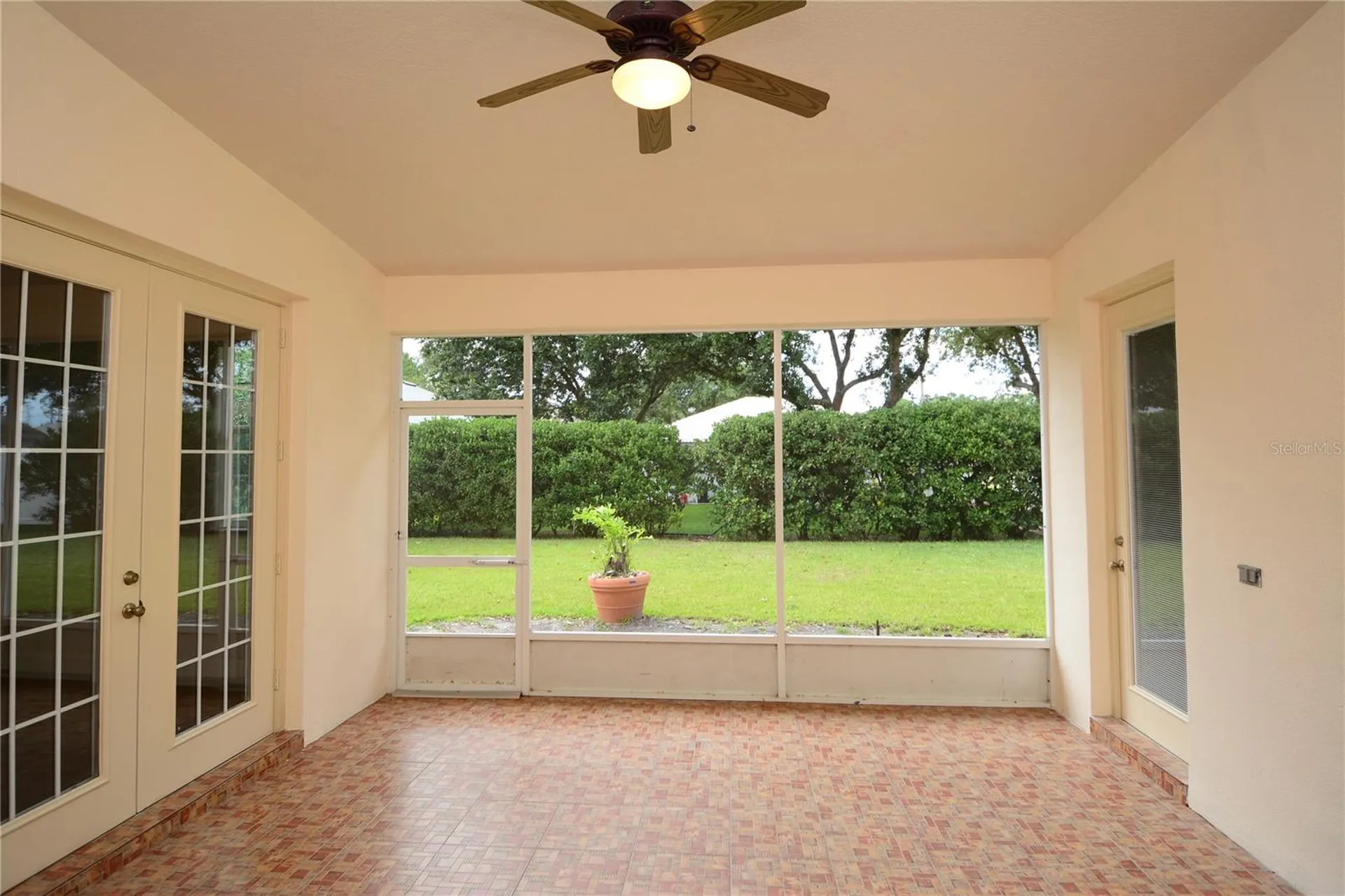 8 Fernon Lane Palm Coast FL 32137
