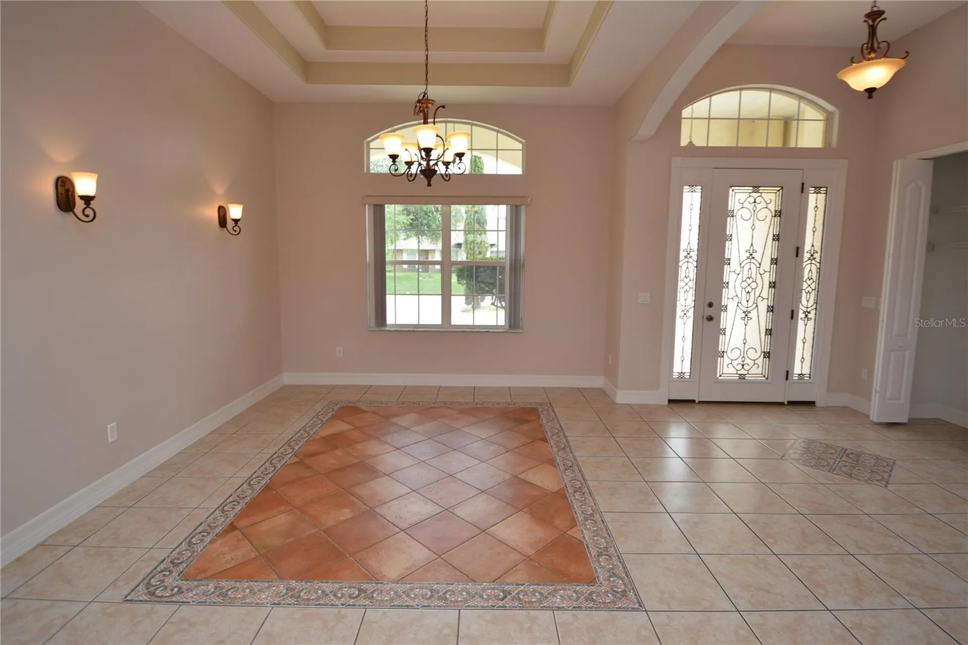 8 Fernon Lane Palm Coast FL 32137