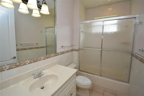 8 Fernon Lane Palm Coast FL 32137