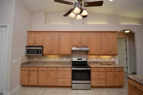 8 Fernon Lane Palm Coast FL 32137
