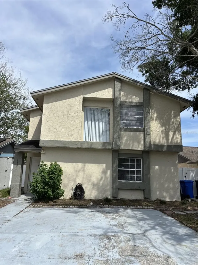 10307 Parkcrest Drive Tampa FL 33624