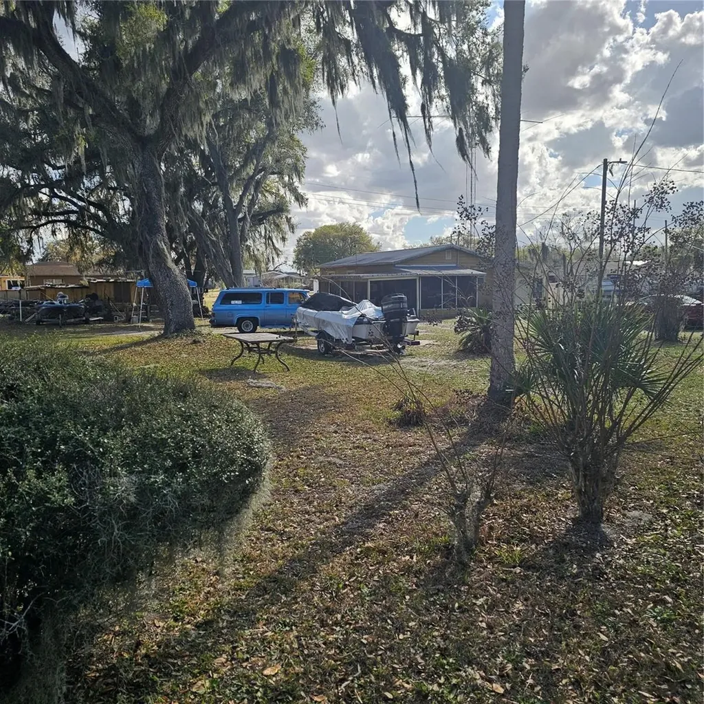 2230 4th Street Mulberry FL 33860