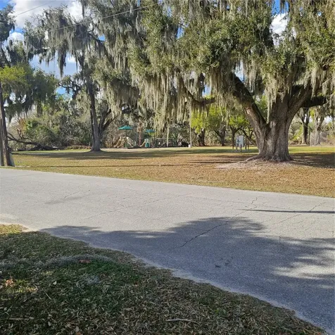2230 4th Street Mulberry FL 33860