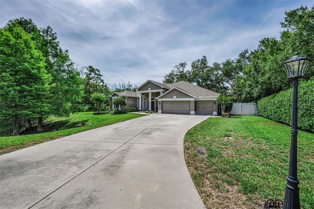 2013 Water Wheel Court Dunedin FL 34698