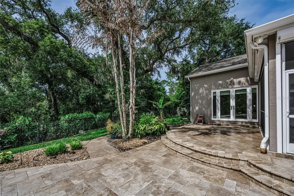 2013 Water Wheel Court Dunedin FL 34698