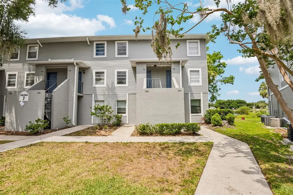 7192 E Bank Drive Tampa FL 33617