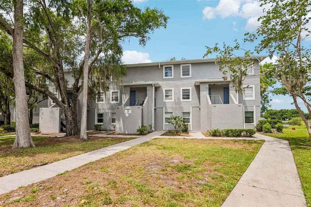 7192 E Bank Drive Tampa FL 33617