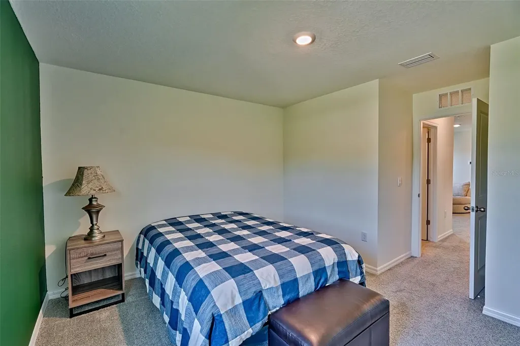 1100 NW 248th Drive Newberry FL 32669