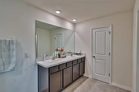 1100 NW 248th Drive Newberry FL 32669