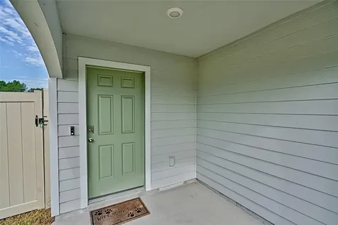 1100 NW 248th Drive Newberry FL 32669