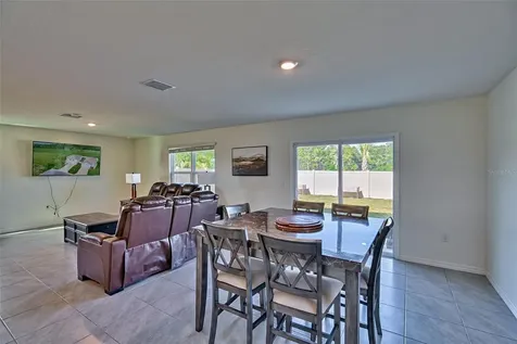 1100 NW 248th Drive Newberry FL 32669