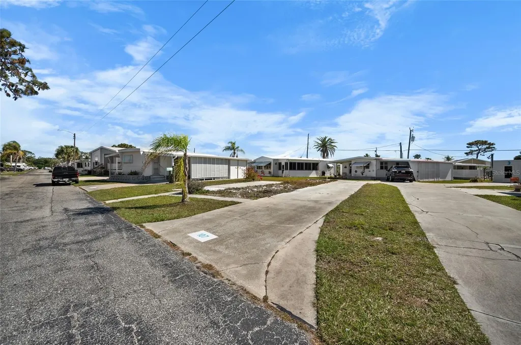 1891 Englewood Road Englewood FL 34223