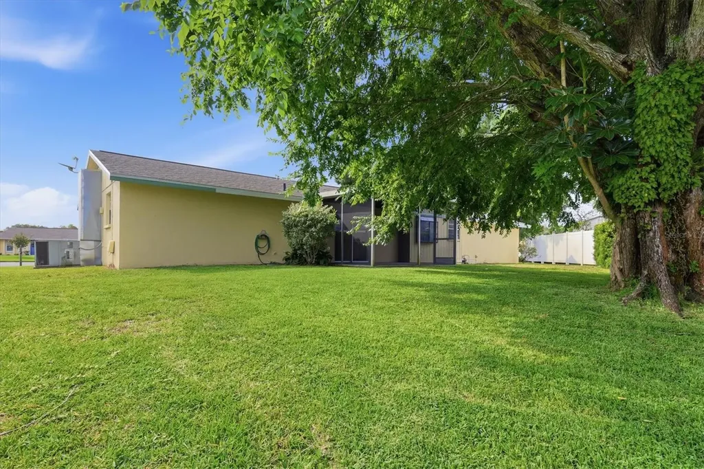 3510 62nd Street W Bradenton FL 34209
