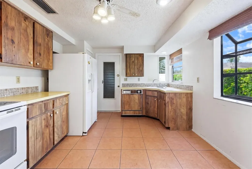 3510 62nd Street W Bradenton FL 34209