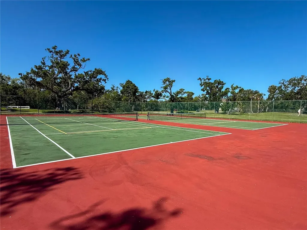 6064 Fairway Lane Bradenton FL 34210