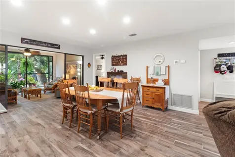 6064 Fairway Lane Bradenton FL 34210