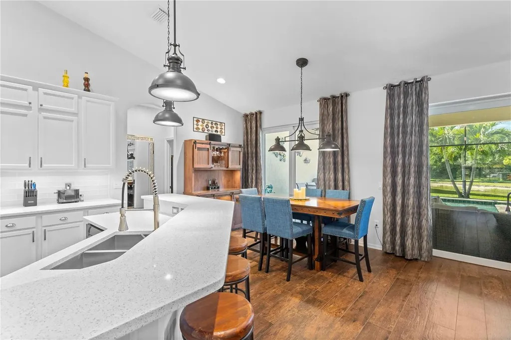 10921 Bluestem Circle Lakewood Ranch FL 34202