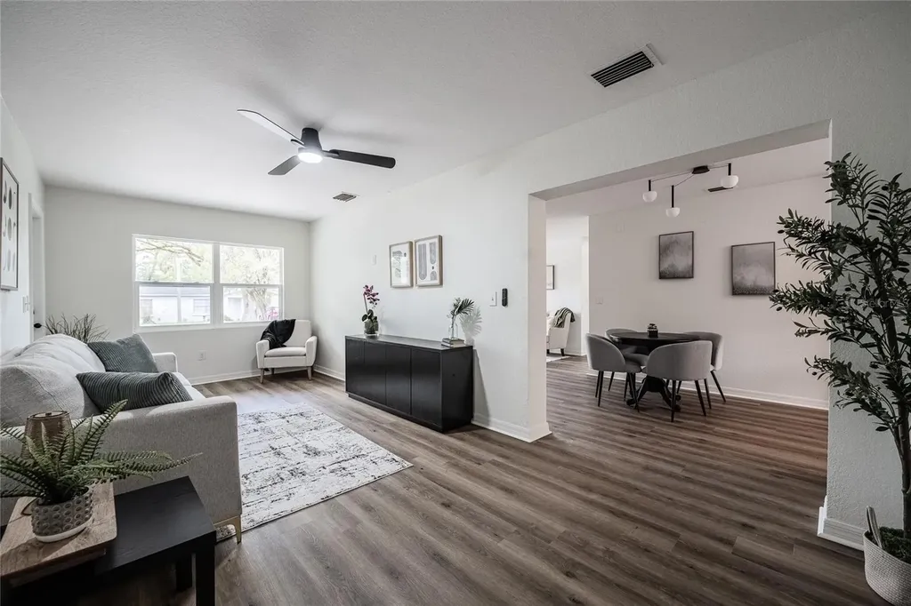 1634 S Warren Avenue Lakeland FL 33803