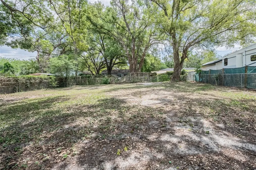 1634 S Warren Avenue Lakeland FL 33803