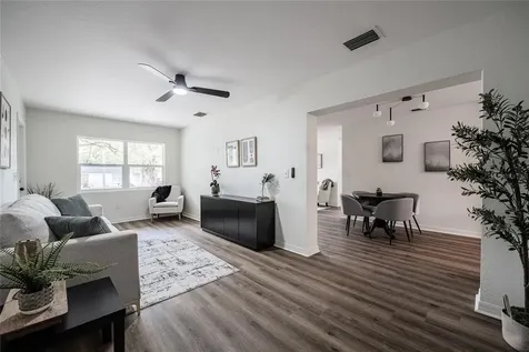 1634 S Warren Avenue Lakeland FL 33803