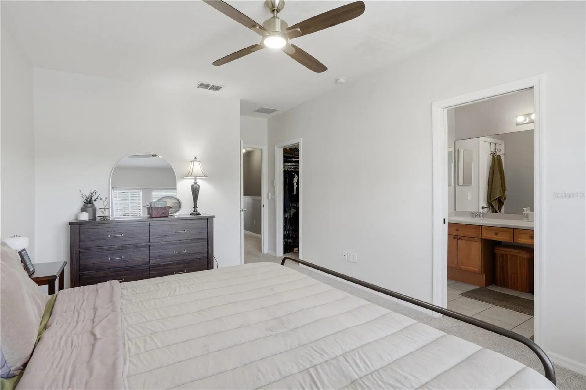 3028 Capri Isle Way Orlando FL 32835