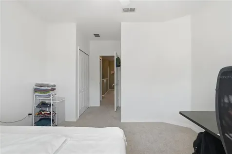 3028 Capri Isle Way Orlando FL 32835
