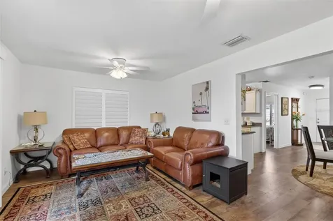 2296 18th Ave SW Vero Beach FL 32962