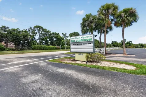2296 18th Ave SW Vero Beach FL 32962