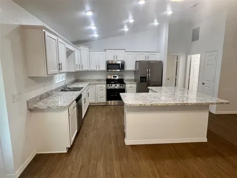 8640 SE 157 Place Summerfield FL 34491