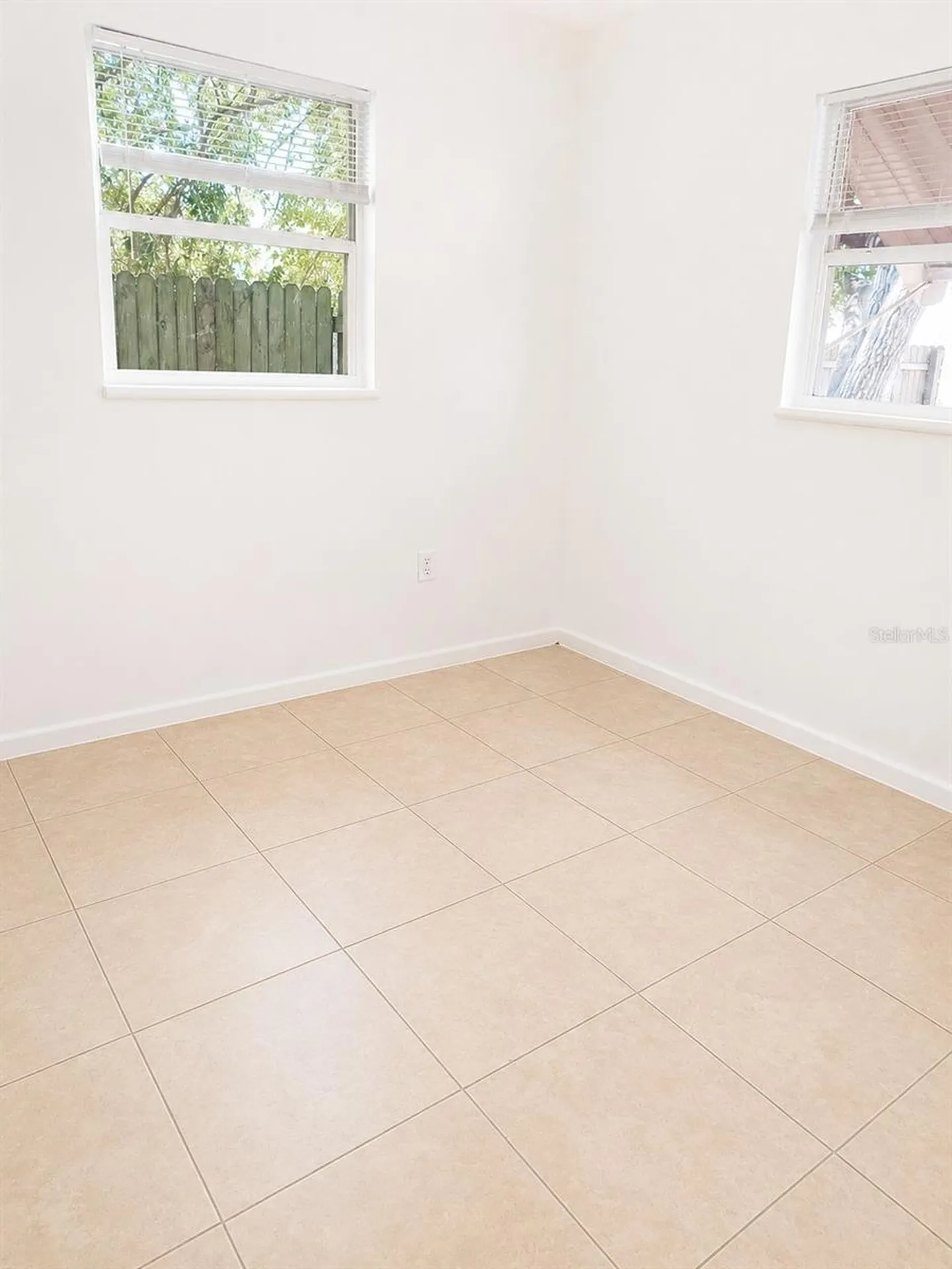 5411 70th Lane N St Petersburg FL 33709