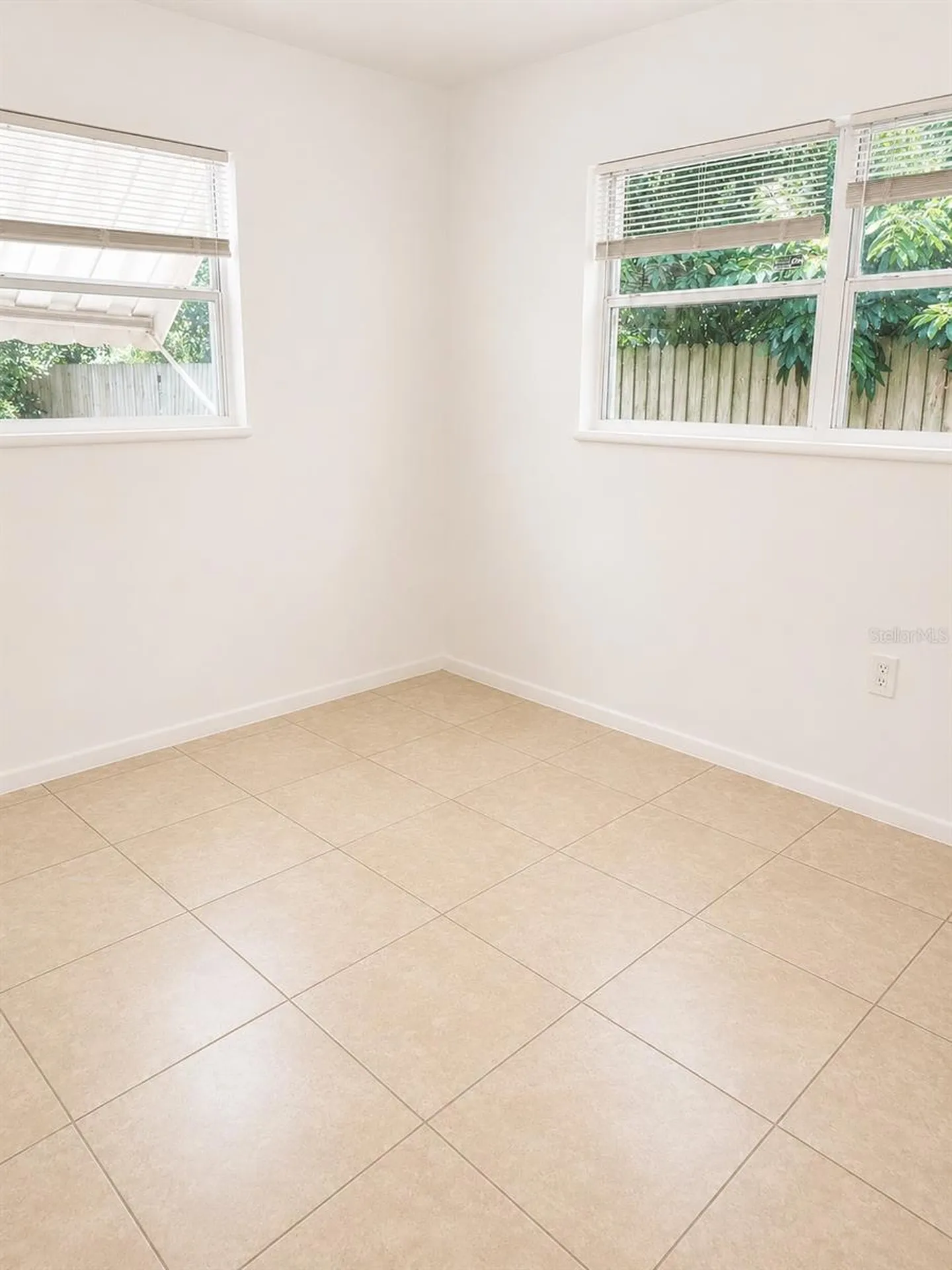 5411 70th Lane N St Petersburg FL 33709