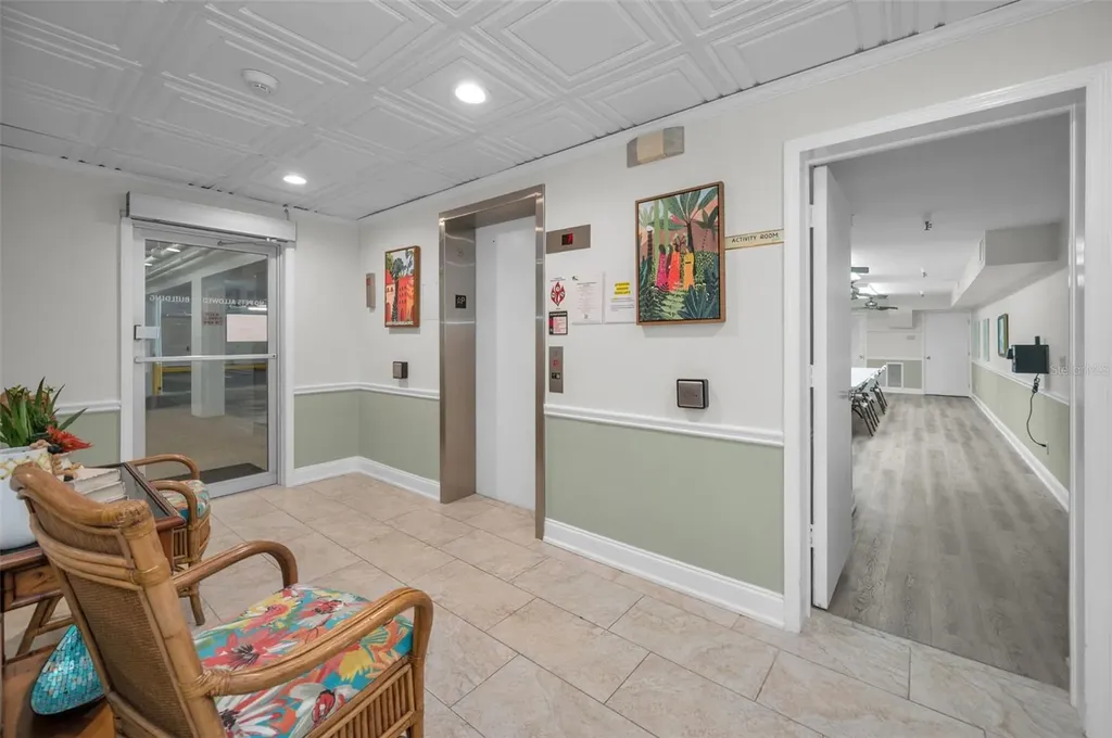 100 Bluff View Drive Belleair Bluffs FL 33770